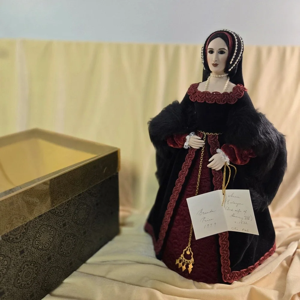 Anne Boleyn Brenda Price Royal Heritage Doll w/ Box 1999 #546 RARE